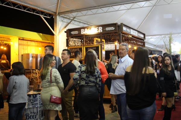 Apacs celebra o sucesso do Festival Mundial da Cachaça